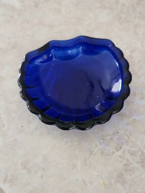 Cobalt Blue Glass Shell